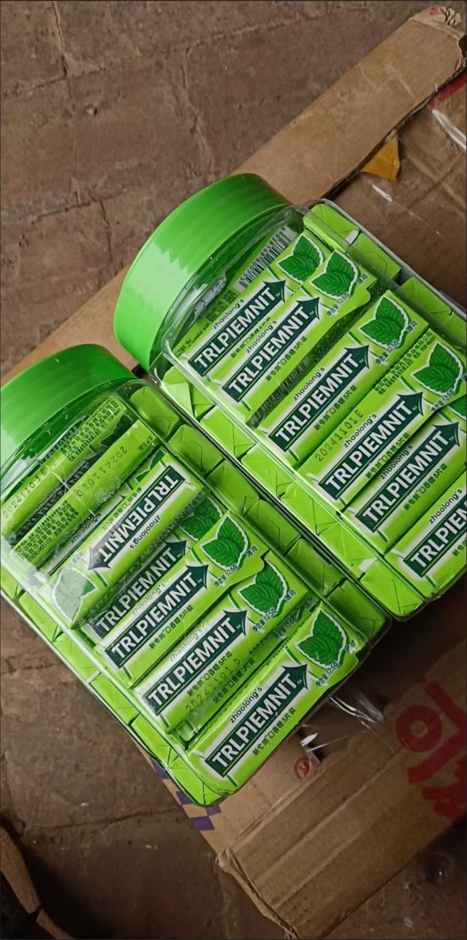 新令劍薄荷味口香糖 從學(xué)生宿舍到商超貨架的清新旋風(fēng)